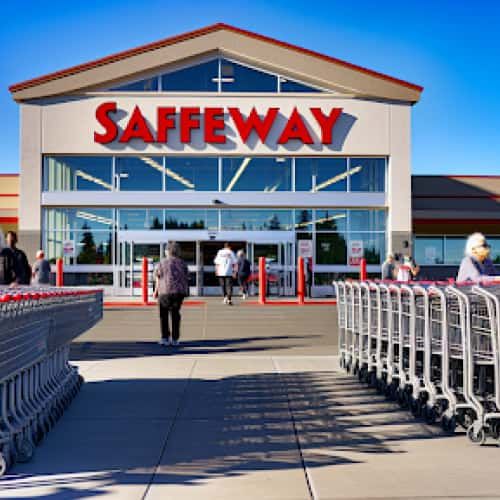 Safeway store exterior: Eligibility and Requirements for Safeway Senior Discount